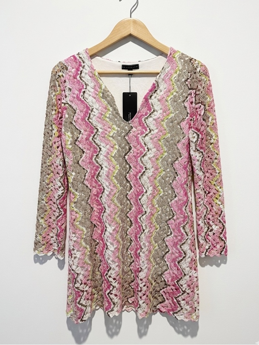 Nally & Milly Pink And Green Crochet Lace Overlay Chevron V-Neck Shift Dress